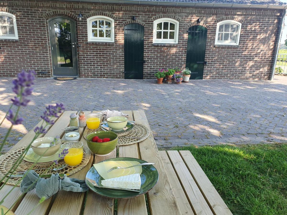 B&B De Nieuwenhof 'De Tuinkamer' Melderslo Exterior foto